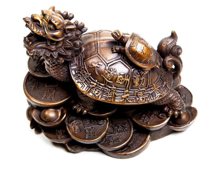 辦公寫(xiě)字臺(tái)風(fēng)水詳解，什么擺件能提升事業(yè)運(yùn)？(圖1)