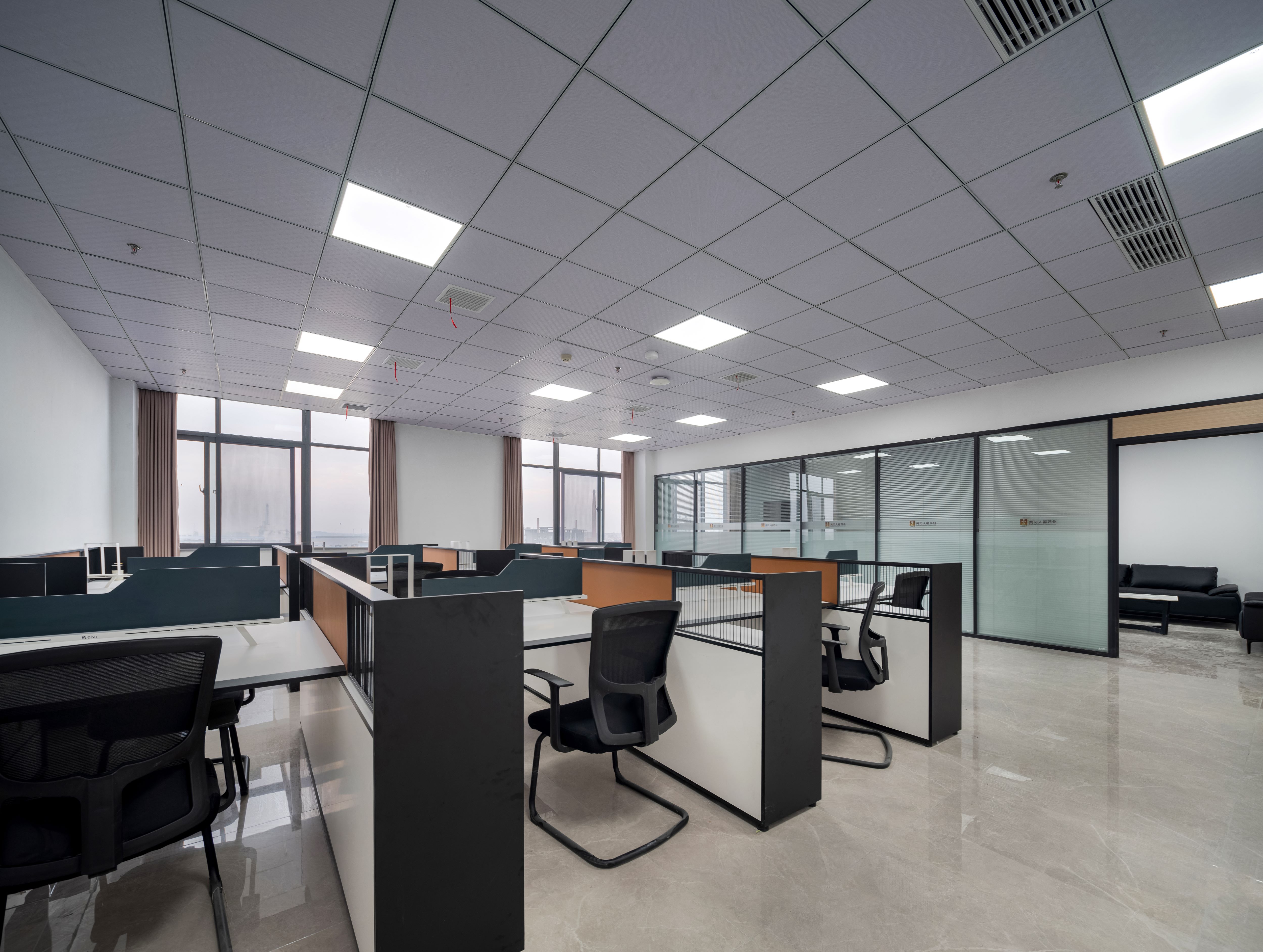 【完工案例】人福醫(yī)藥黃岡總部辦公室裝修完工！(圖10)
